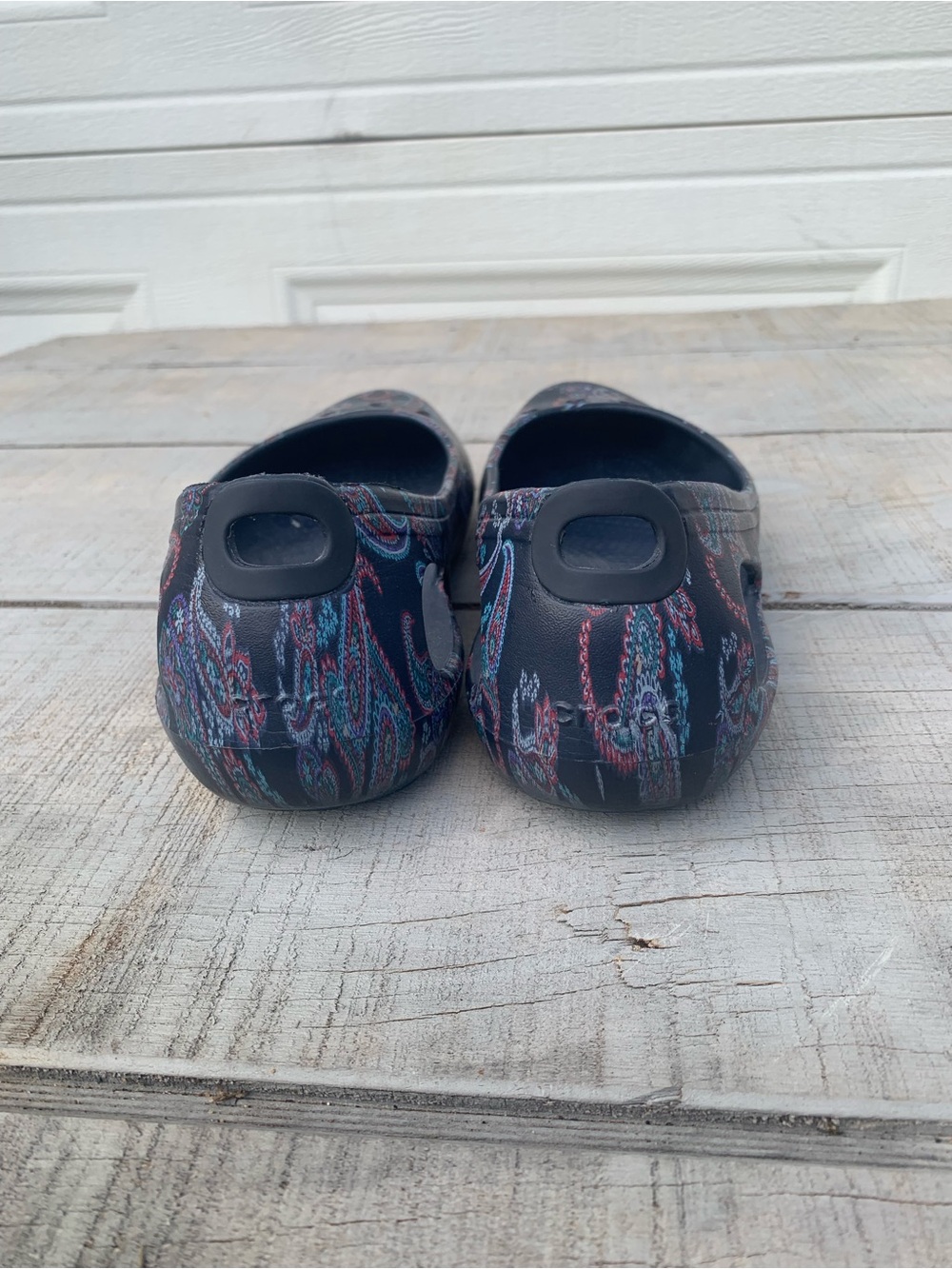 Crocs Women's Kadee Florals Flats Paisley Floral Navy Size 9 Casual Comfy Summer - Picture 5 of 9